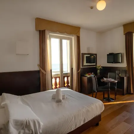 Eva Beach Hotel Ventimiglia