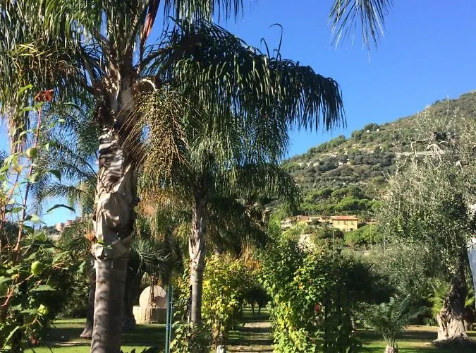 ホテル エヴァ ビーチ ヴェンティミーリア