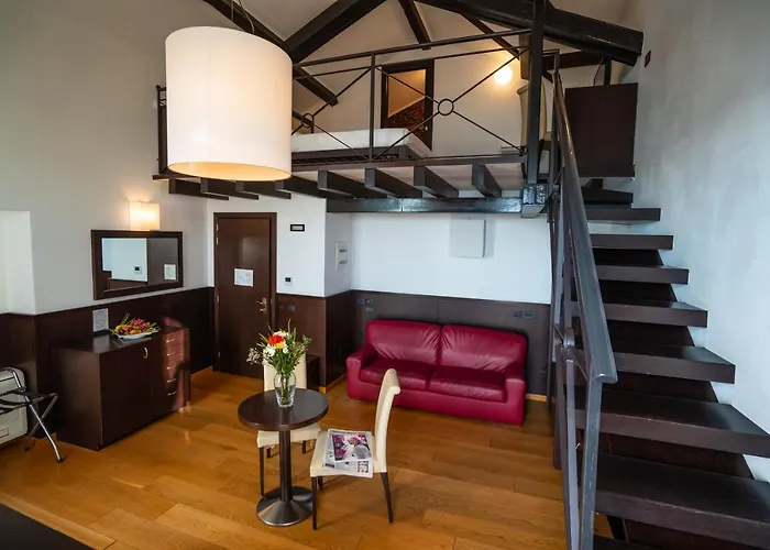 ホテル エヴァ ビーチ 3*